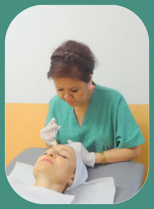 a-propos-dr-lethiqui-avec-patiente dr le thi qui avec patiente